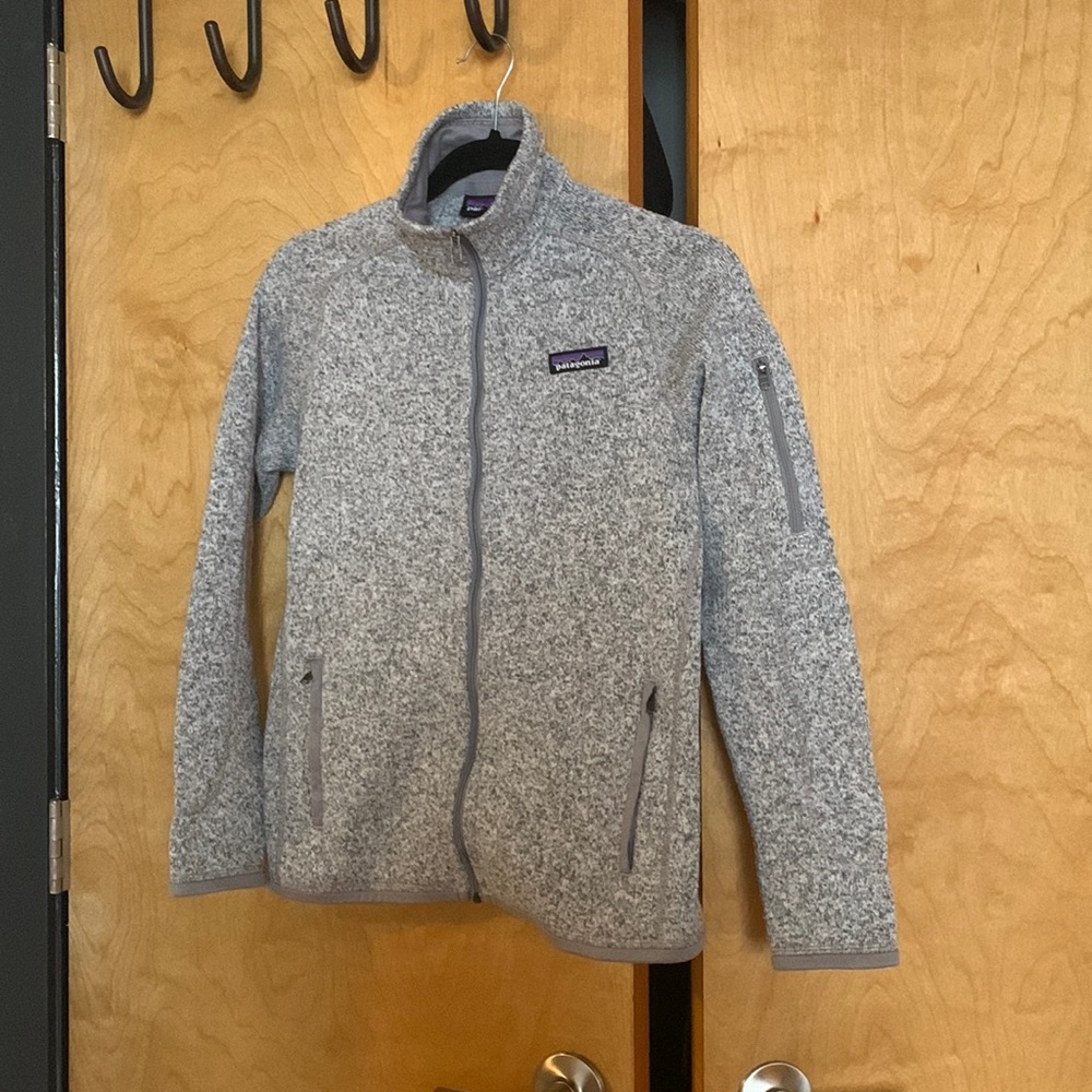Patagonia Women’s XS Gray Full-zip Jacket
